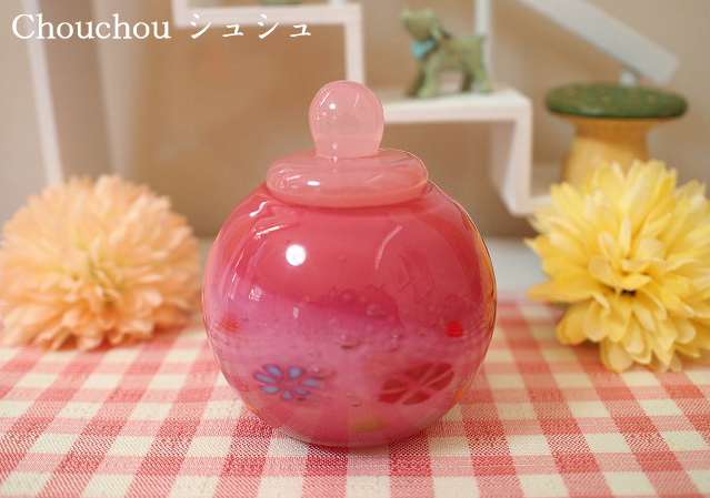 かわいい ガラス 骨壺 ピンク